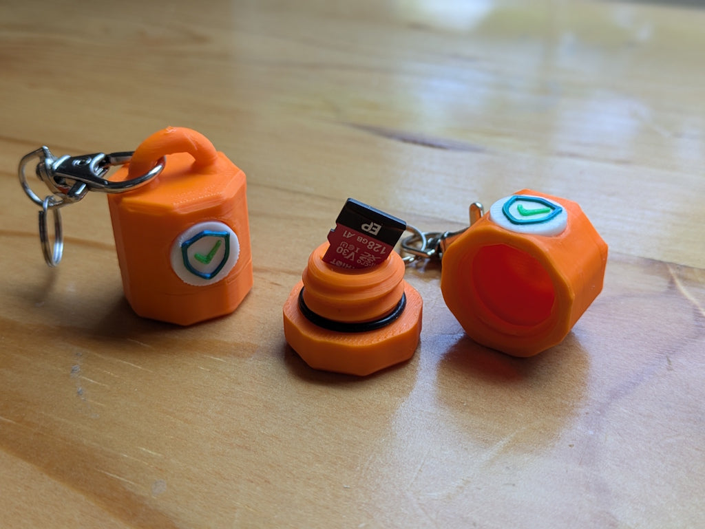 InfoVault Keychain - Survival & Prepper Offline Knowledge Library